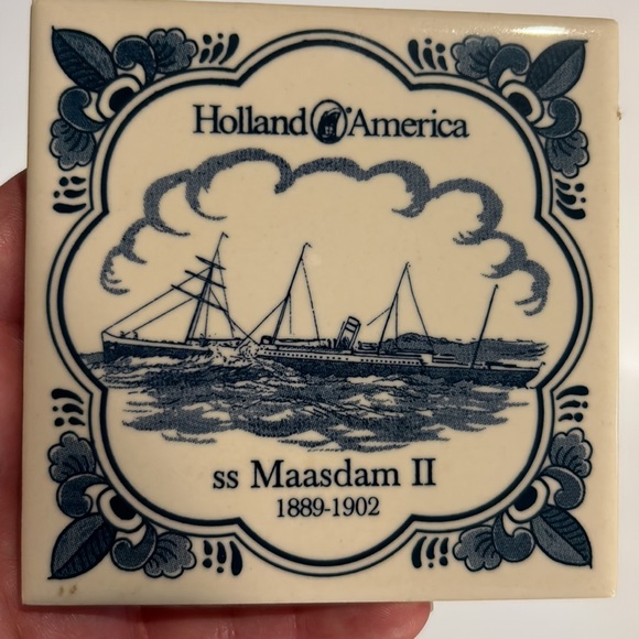 2 Pc HOLLAND AMERICA China Porcelain Drink Coasters Maasdam II Ryndam III - Picture 3 of 6